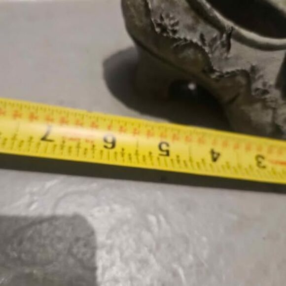 Victorian Green Collector Miniature Shoe Resin - Picture 4 of 5